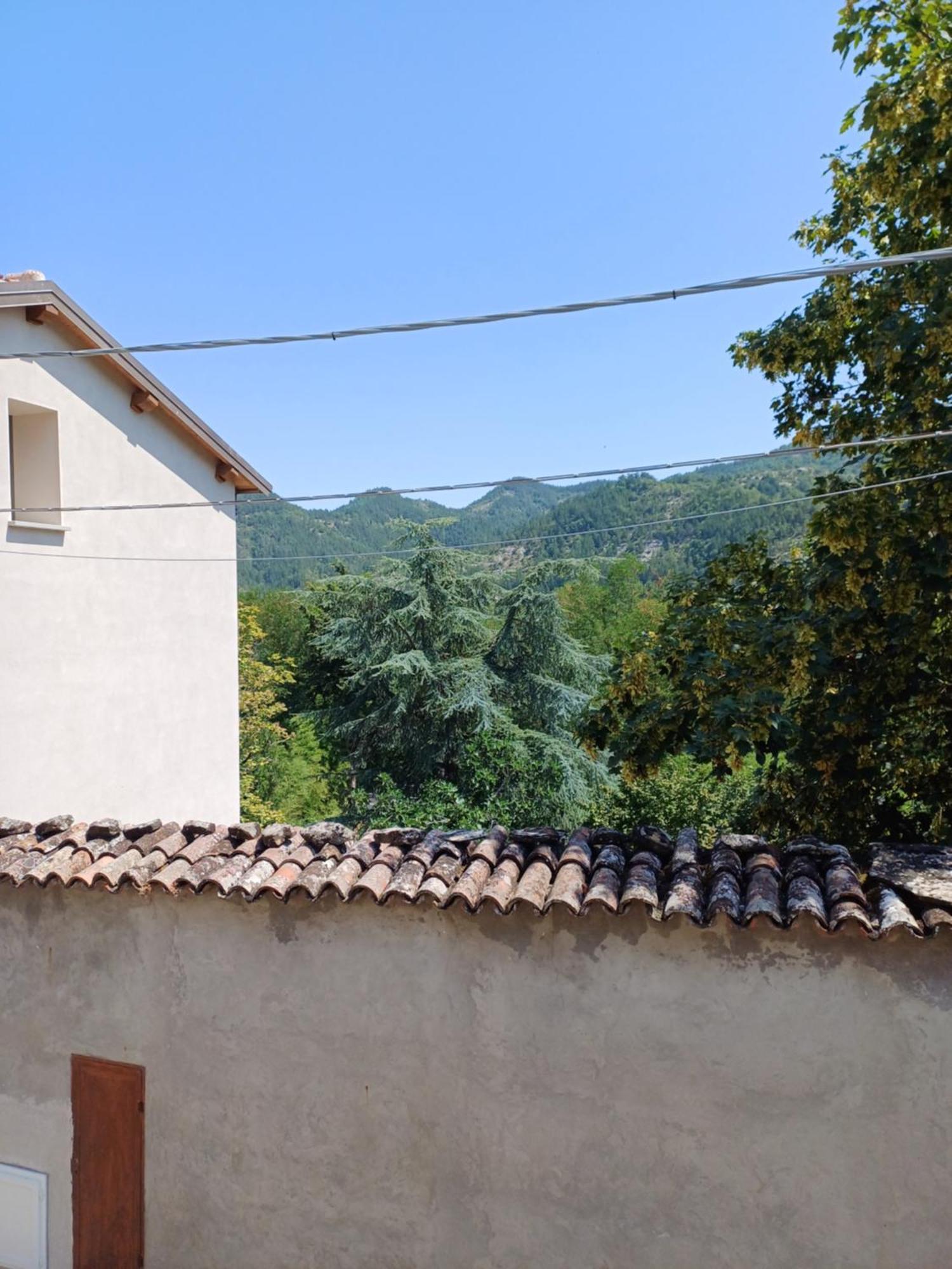 La Locanda Della Campanara Santa Sofia Exteriör bild