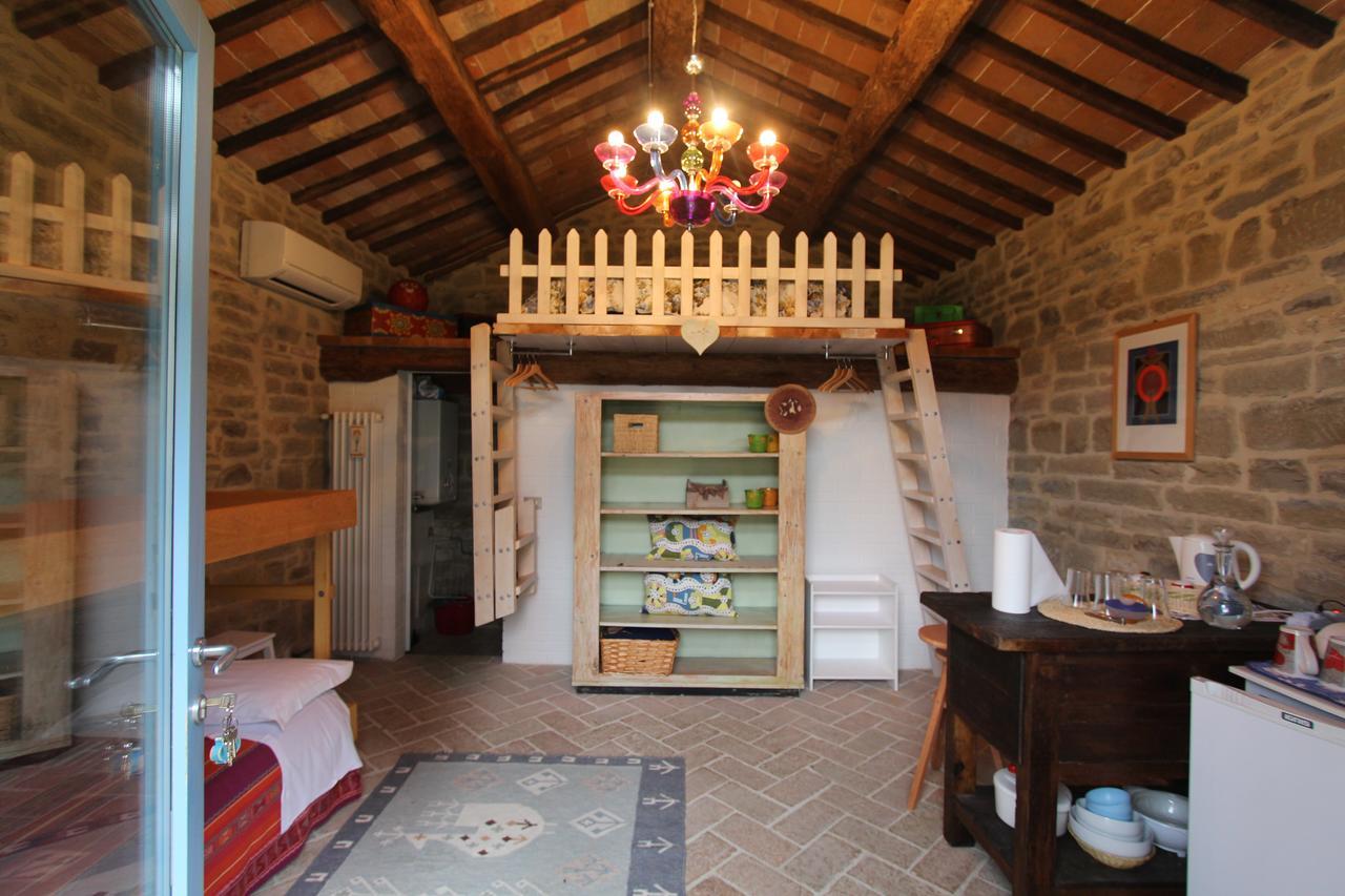 La Locanda Della Campanara Santa Sofia Exteriör bild