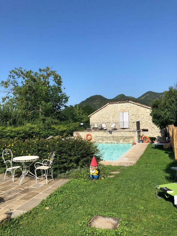 La Locanda Della Campanara Santa Sofia Exteriör bild